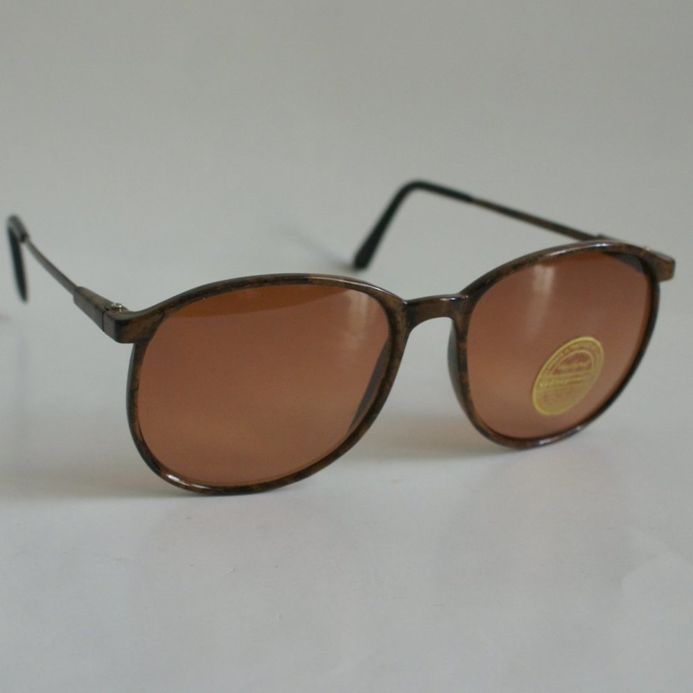 NWT TruVintage 90's Fashion Schoolboy style Carbon Fiber frame Copper Sunglasses